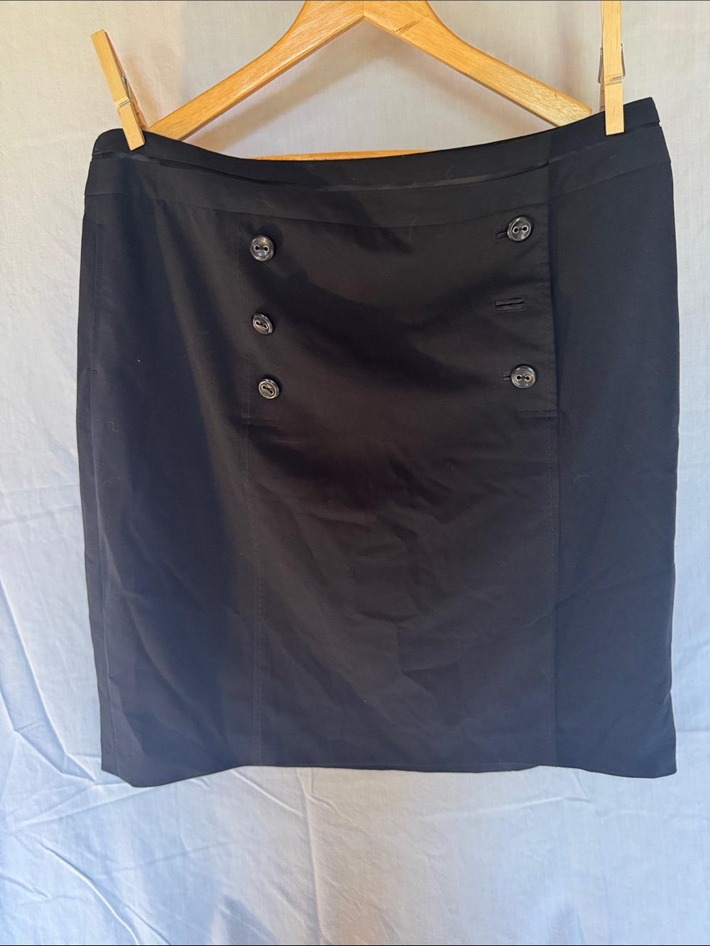 Tailored Black Midi Skirt with Button-Front Detail